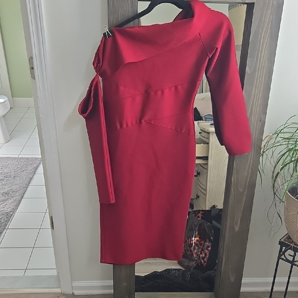 Chic One Shoulder Red Dress
